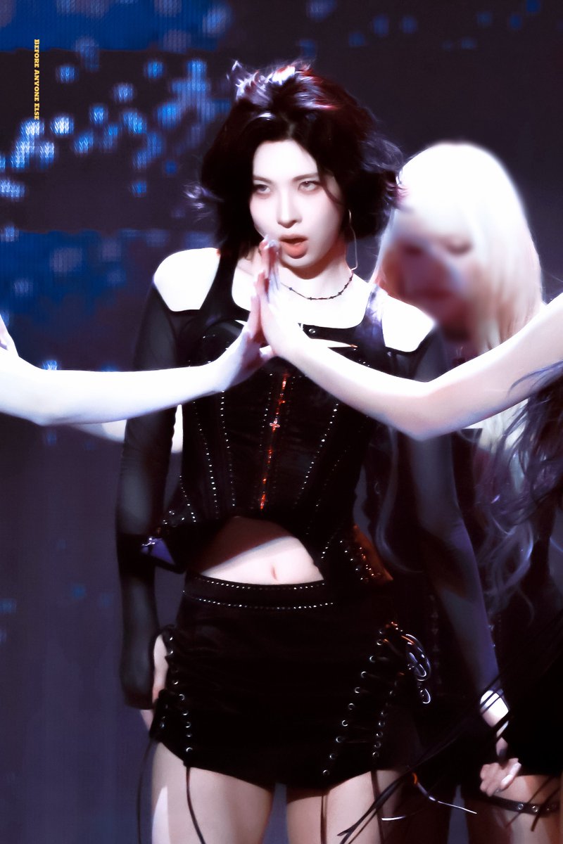 Before Anчone Else ' tweet media