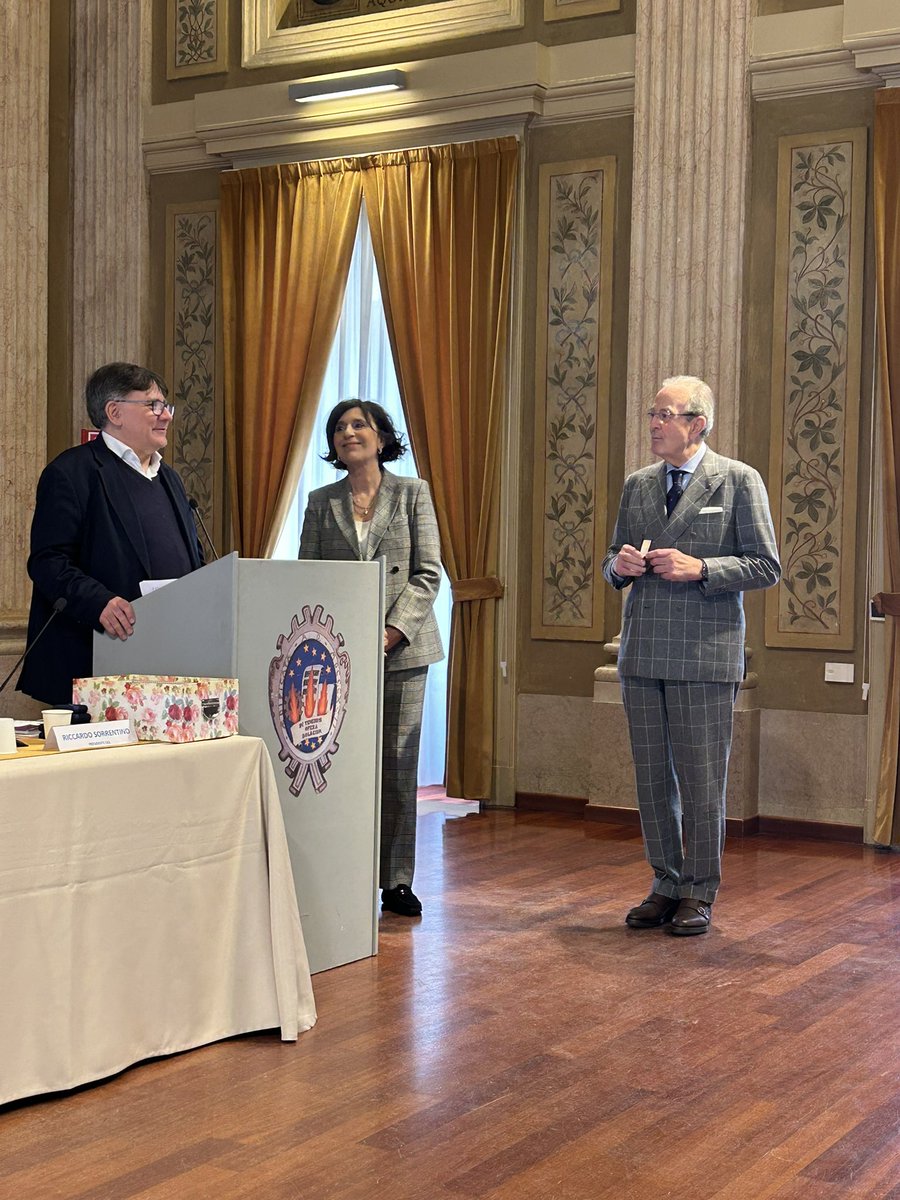 francesco ordine tweet media