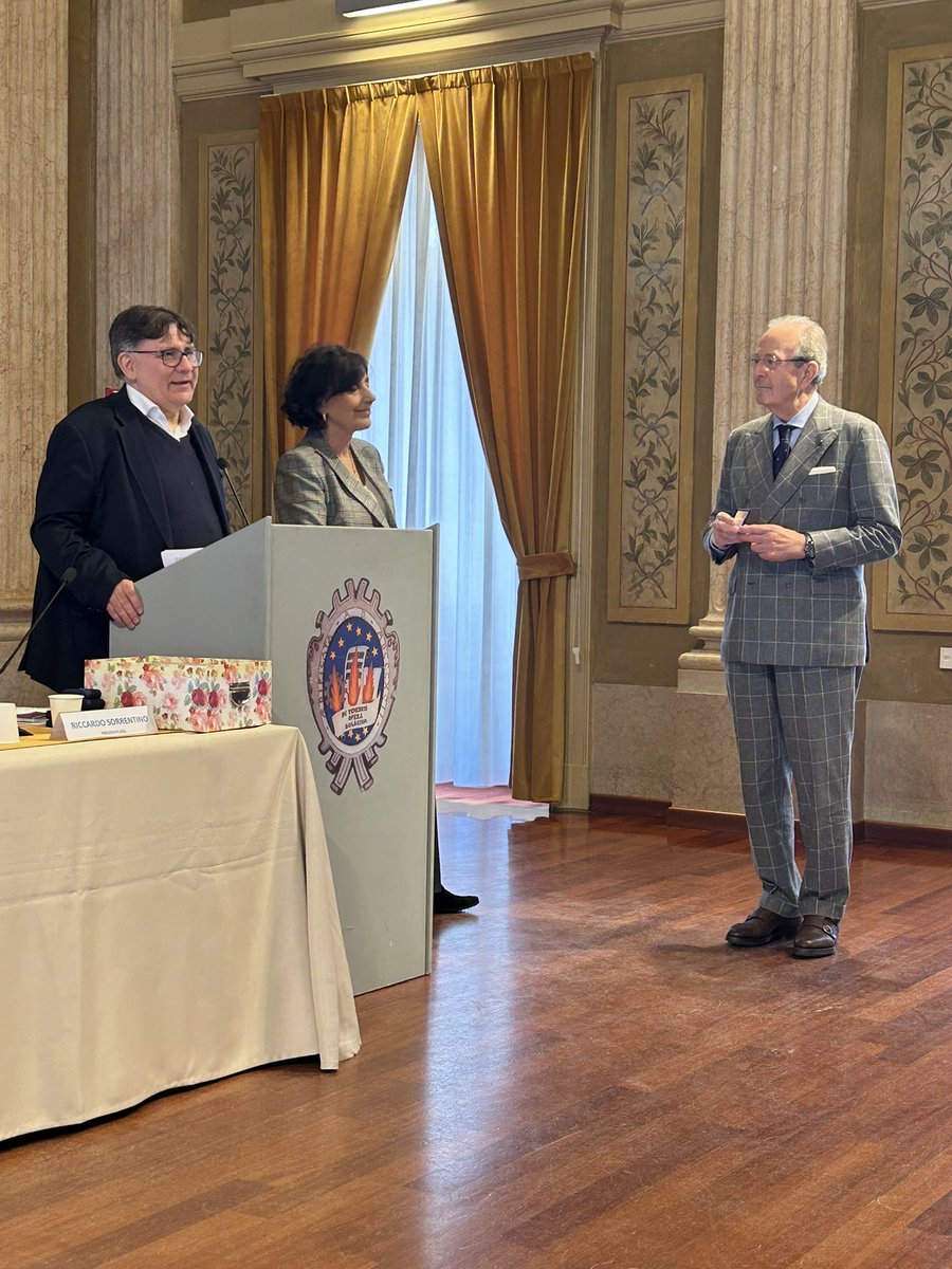 francesco ordine tweet media