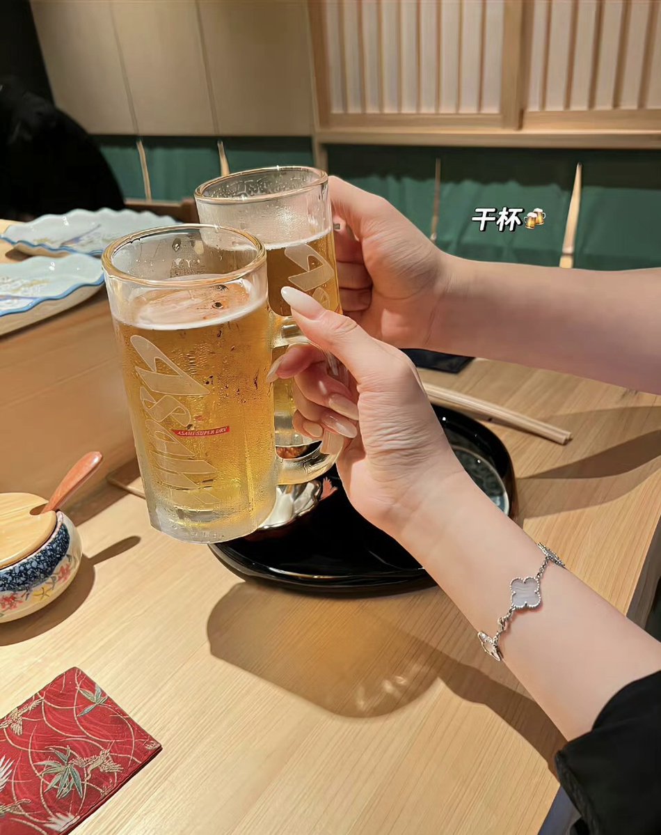 Syl Neutral tweet media