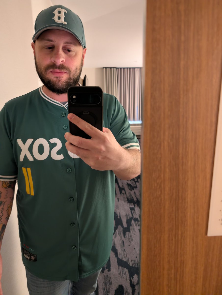 Platinum Reviews 🔜 PAX EAST tweet media