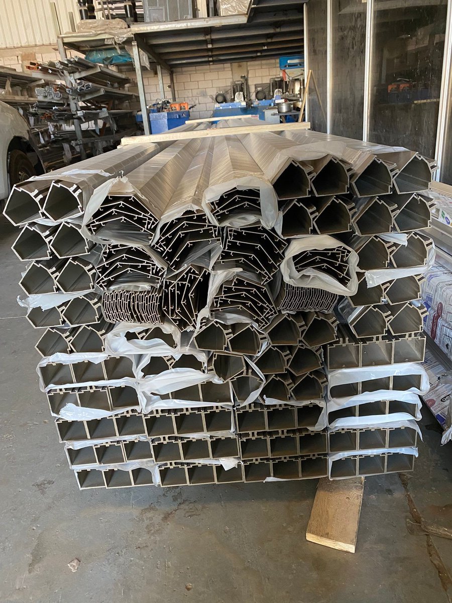 مصنع يلوتكس للصناعات المعدنية tweet media