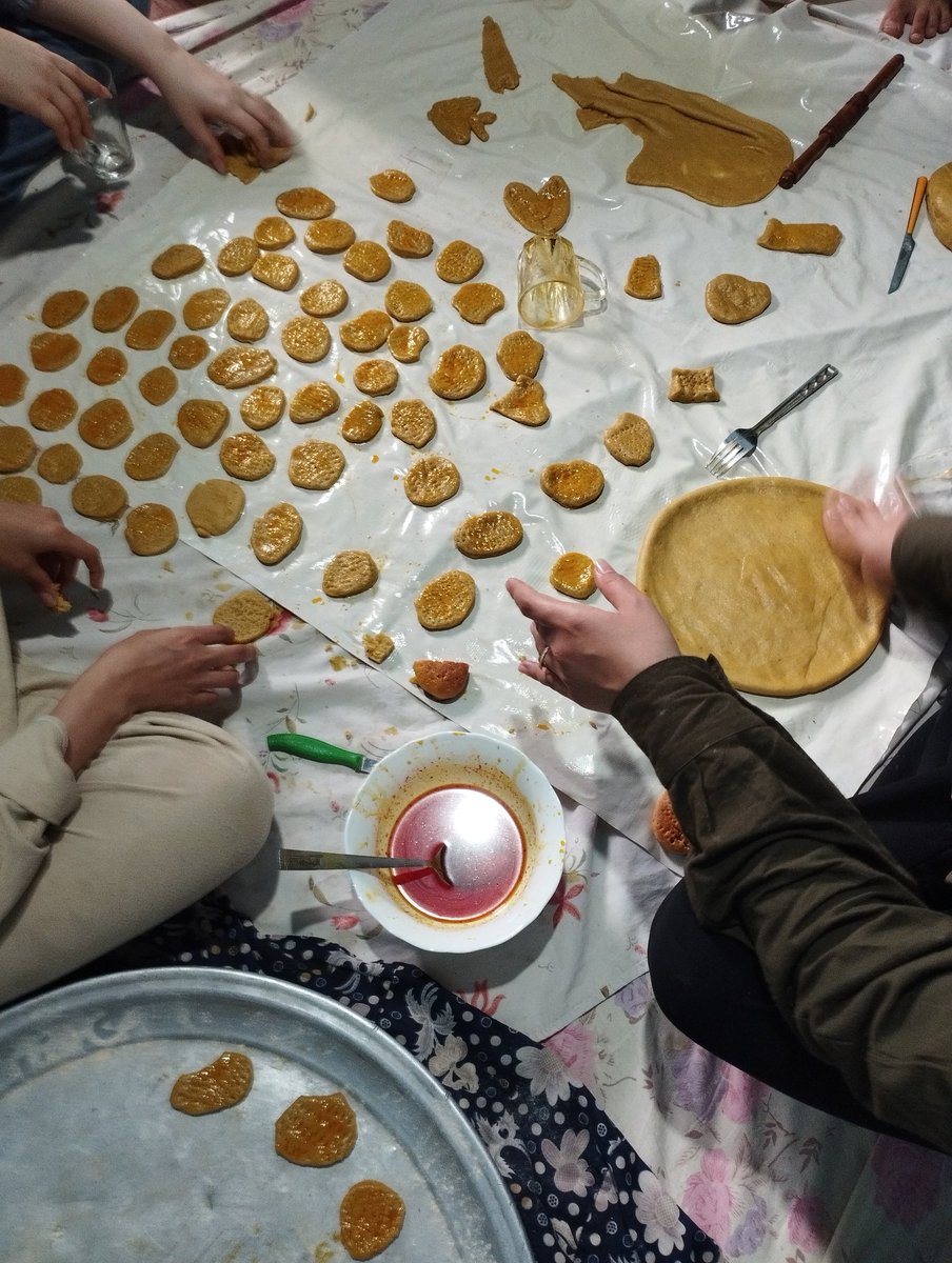 خانوم هیمو tweet media