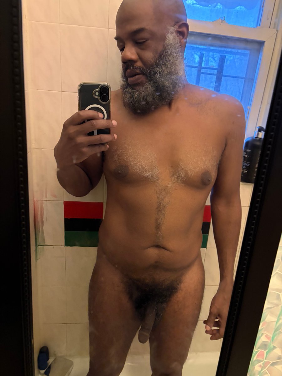 Mr_GottaLottaD tweet media