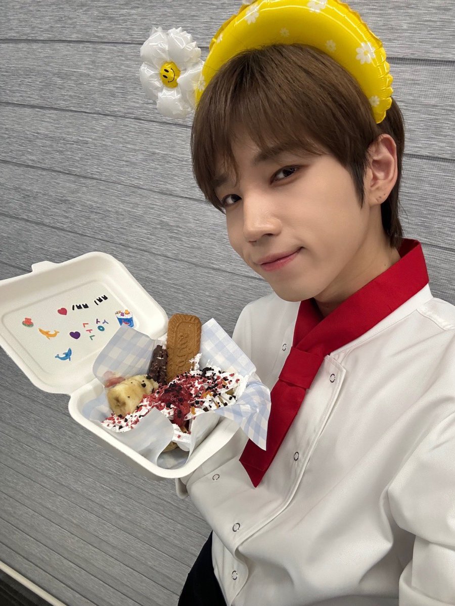 Spring Blossom tweet media