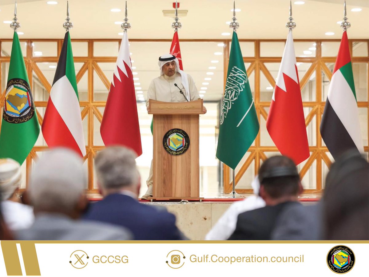 GCCSG's tweet photo. الإحاطة الإعلامية لمعالي الأمين العام لمجلس التعاون @jasemalbudaiwi ، لأصحاب السعادة السفراء وممثلي البعثات الدبلوماسية المعتمدين لدى المملكة العربية السعودية، إزاء الاعتداءات الإيرانية الغاشمة على دول مجلس التعاون، اليوم الخميس الموافق 26 مارس 2026م، بمقر الأمانة العامة.

#مجلس_التعاون