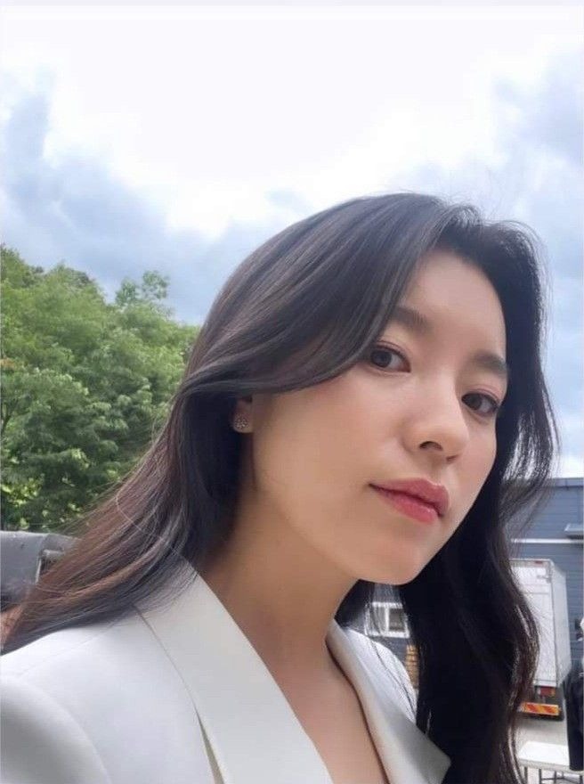 BERMUARA. tweet media