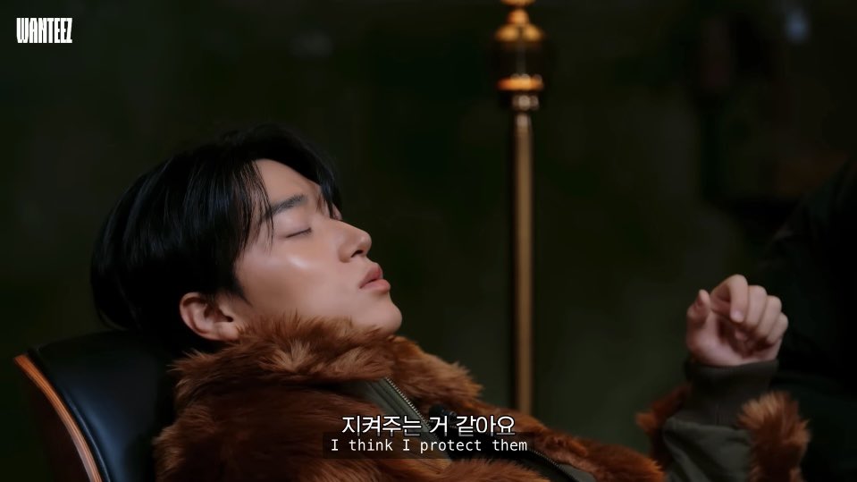 callie ╱╲ tweet media