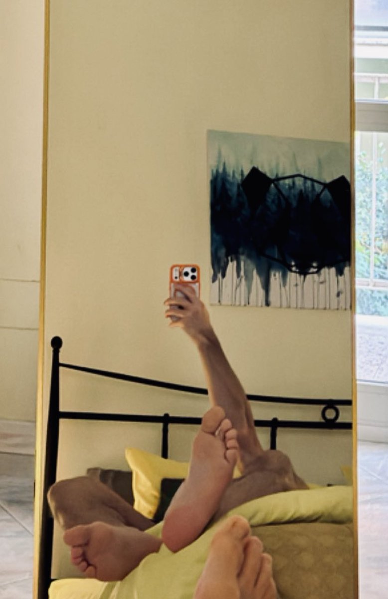 BeYourBestAries tweet media