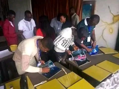 PalatableAnd's tweet photo. High-income skills will always beat job hunting.

Epoxy flooring is in demand.
Low competition. High earning potential.

We’re training people LIVE.

₦40,000 (No more ₦50,000)
DM 07019035060 if interested. https://t.co/3BHHXjXl8g
