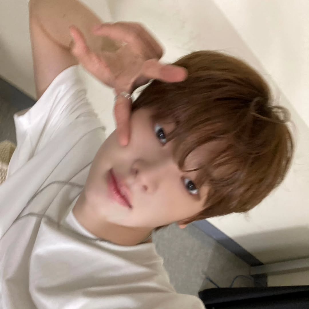 KANG WOOJIN GLOBAL tweet media