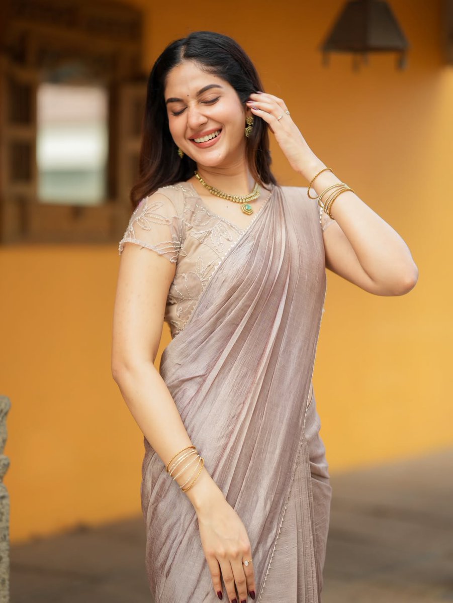 Actresswoods tweet media