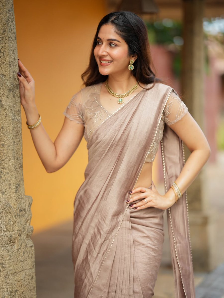 Actresswoods tweet media