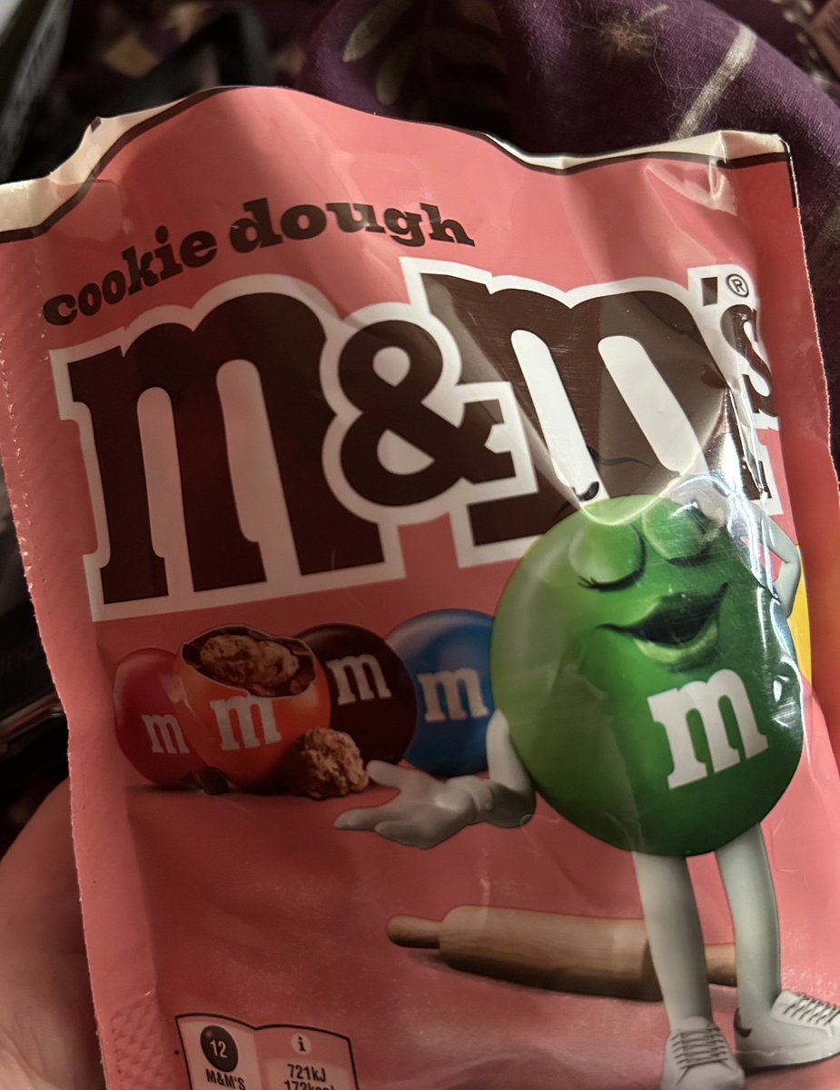 𝔩𝔞𝔲𝔯𝔢𝔫 🫀🥀 tweet media