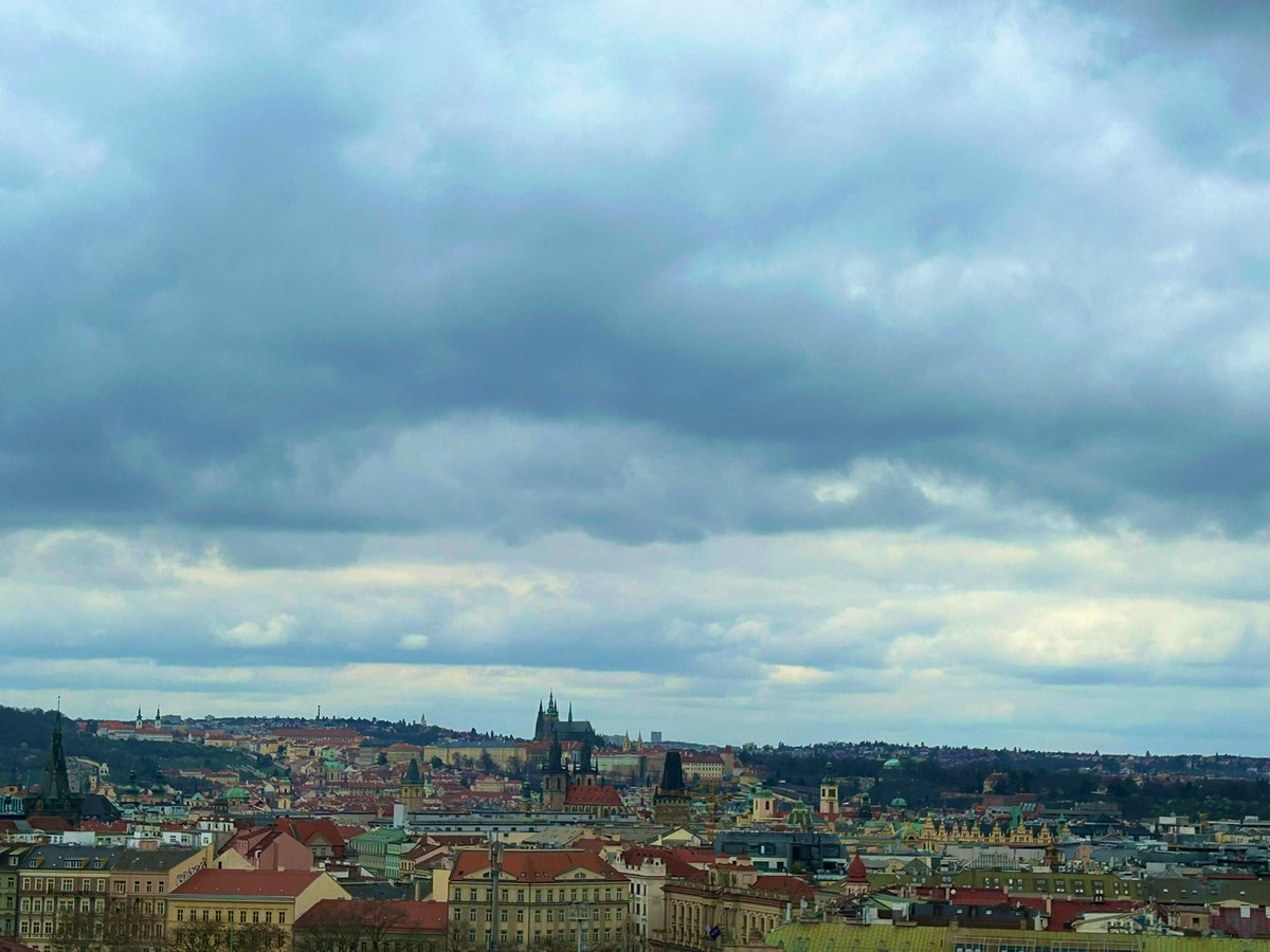 Velina Tchakarova tweet media