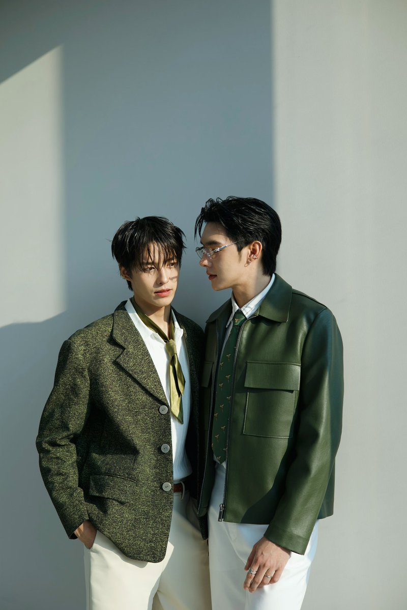 DeeHupHouse tweet media