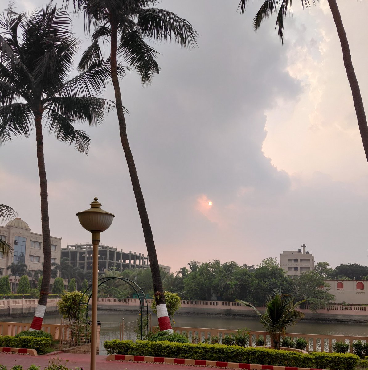 Swami Samarpanananda tweet media