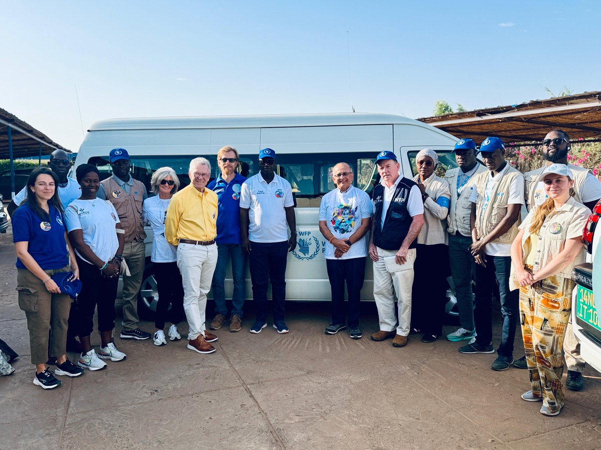 WFP_Senegal's tweet image. Happening now in #Matam 🇸🇳: welcoming our WFP USA colleagues 🇺🇸 alongside communities.
Together, we raise a shared call: stepping up efforts for food security. Thank you @WFPUSA🤝