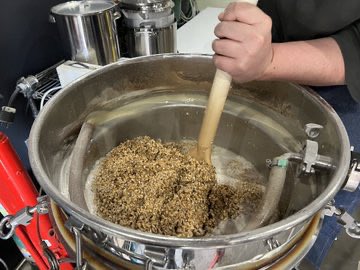 かるこーるぞく 同人グルメフェス け-10 tweet media