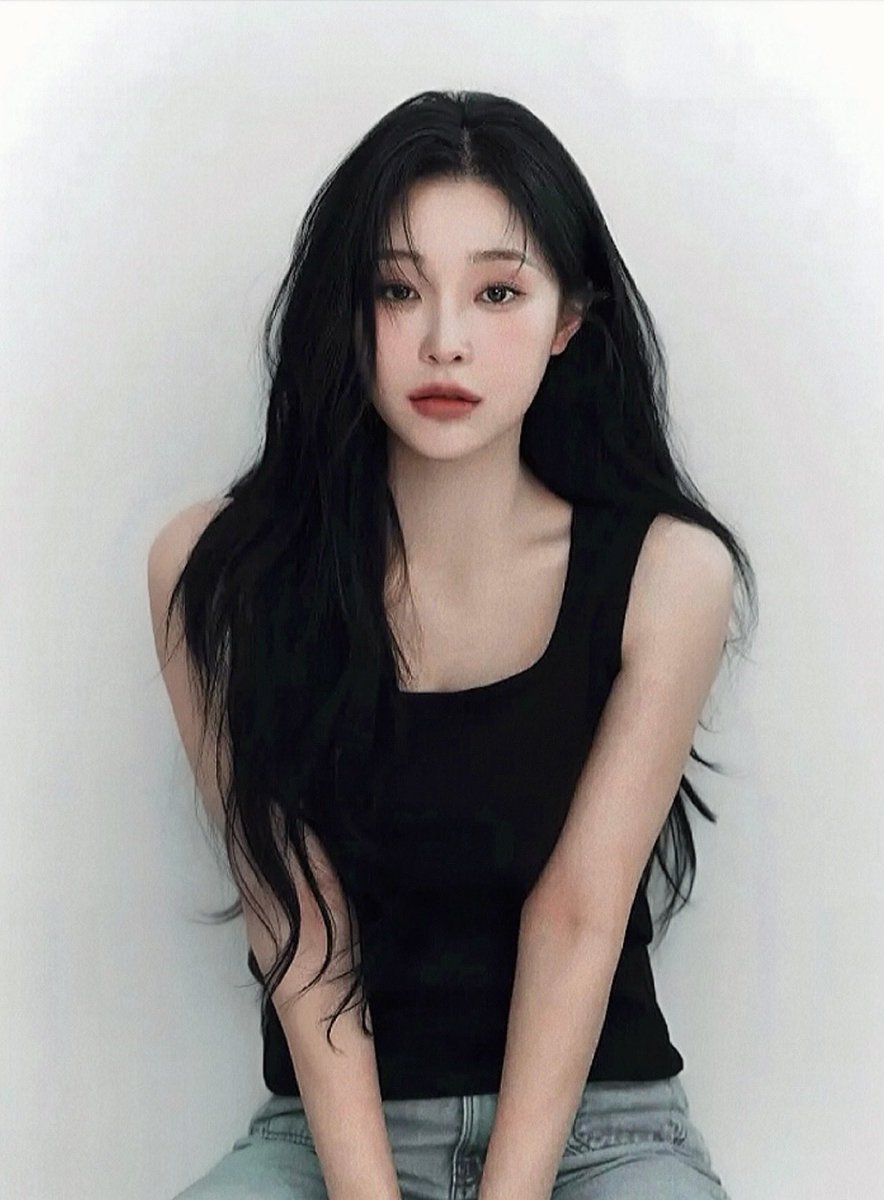 I’ll never get tired of looking at her fr