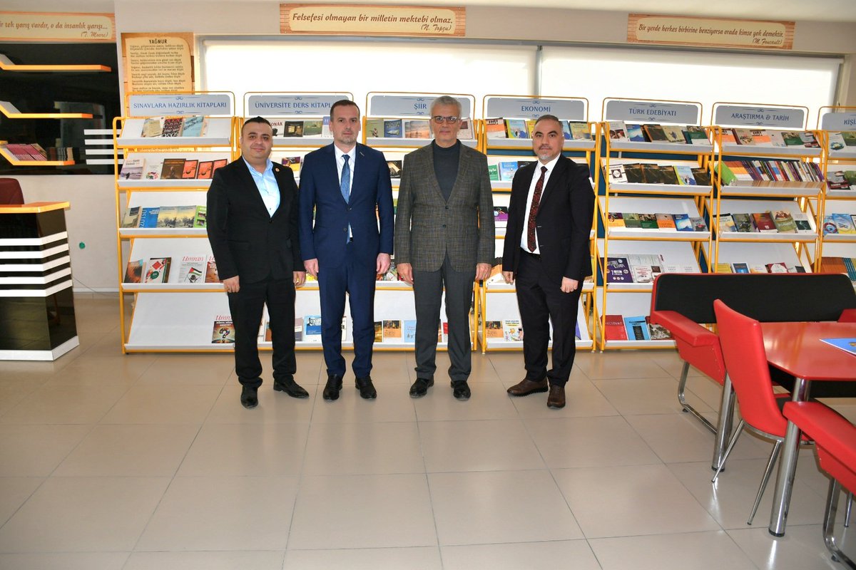 📍2030 ÇALIŞTAYI'NA DOĞRU

2030 Çalıştayı kapsamında Maginder yönetim kurulu olarak Malatya’mızın önemli Sivil Toplum Kuruluşlarından biri olan BİLSAM (<a href="/bilsamhaber/">BİLSAM</a>) ziyaret ederek Yönetim Kurulu Başkanı Sn. Prof. Dr. İbrahim Gezer (<a href="/ibrahimgezer44/">İbrahim Gezer</a>) ile çalıştay sürecine dair