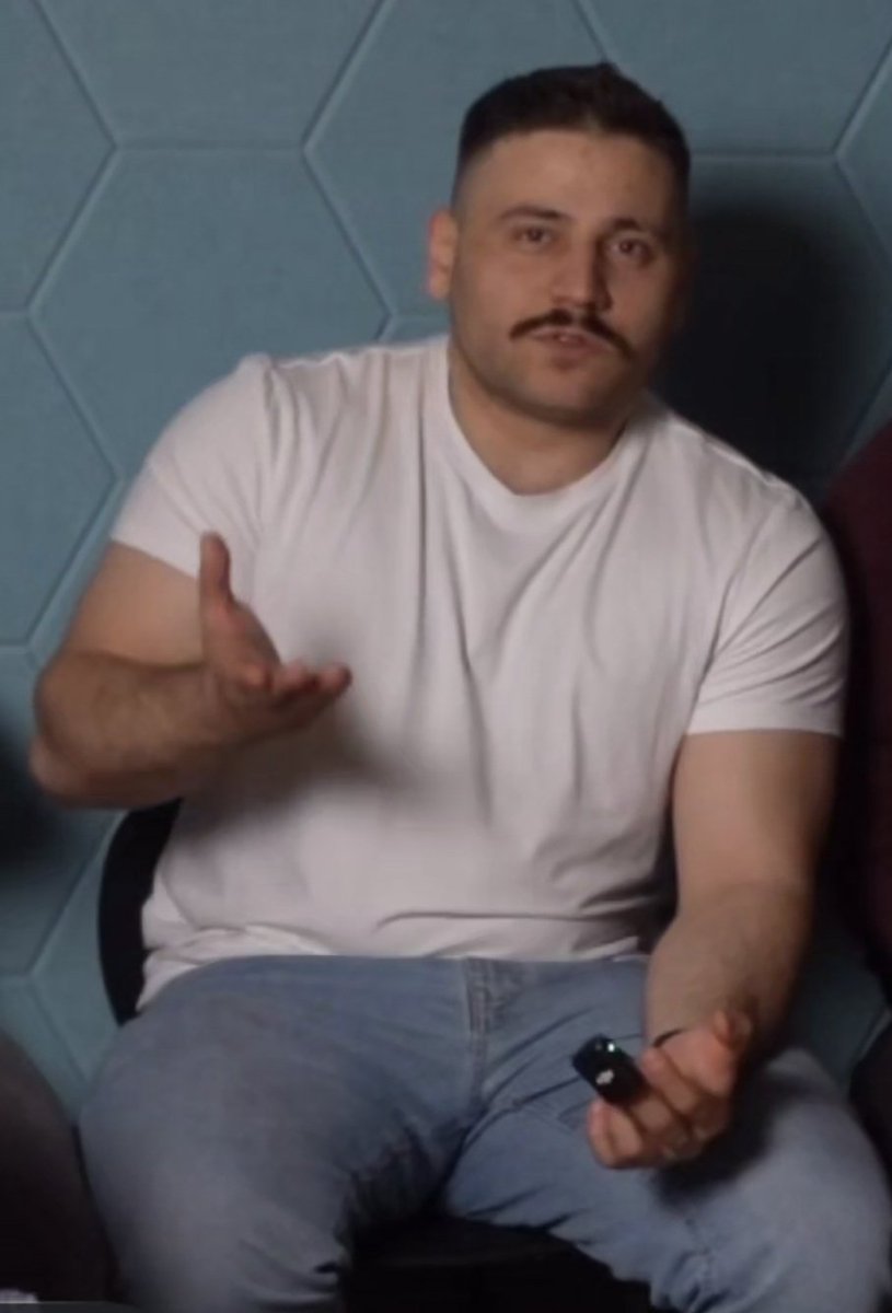 Ekrempie ٣١ tweet media