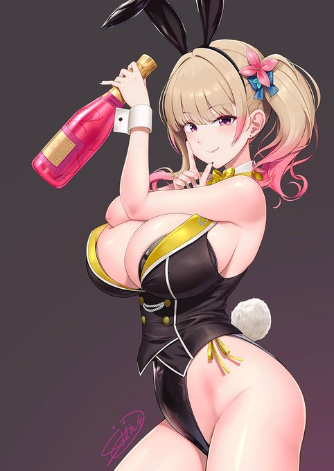 ハイレグバニーも着てほしいよね 