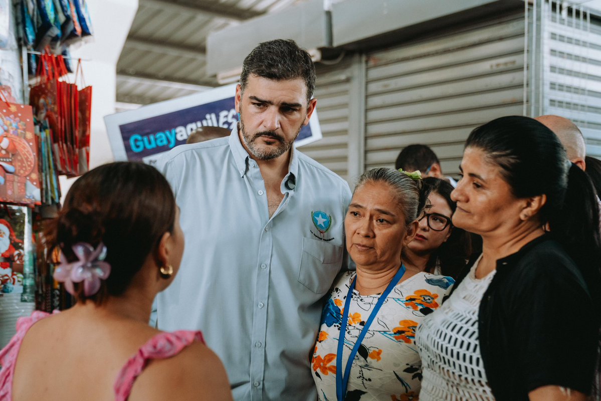 aquilismo tweet media