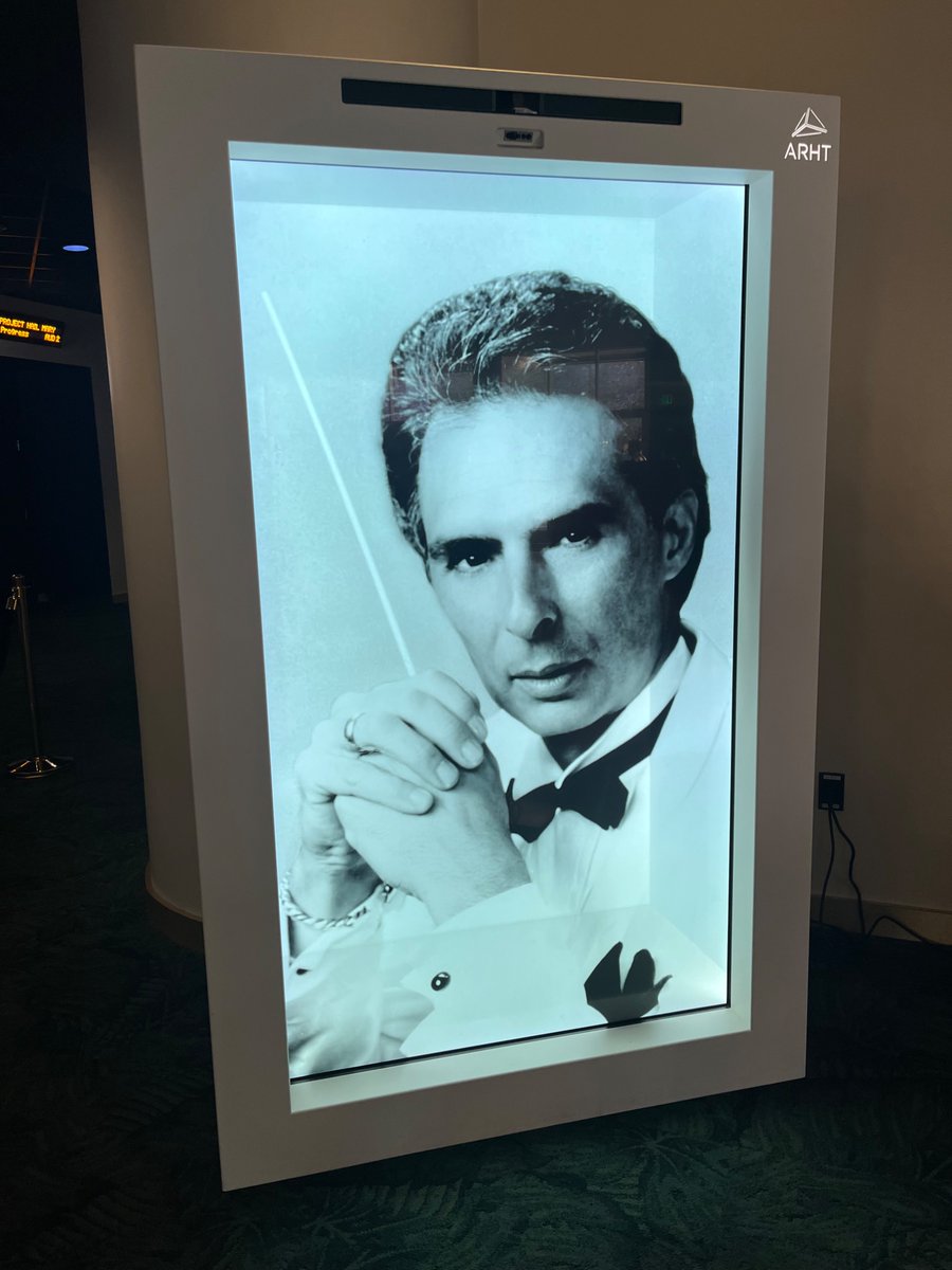 ifmcd's tweet photo. Some pics!

Review: https://t.co/2imvED0HJR

#billconti #jamesbond #foryoureyesonly https://t.co/bkB7frxDqs