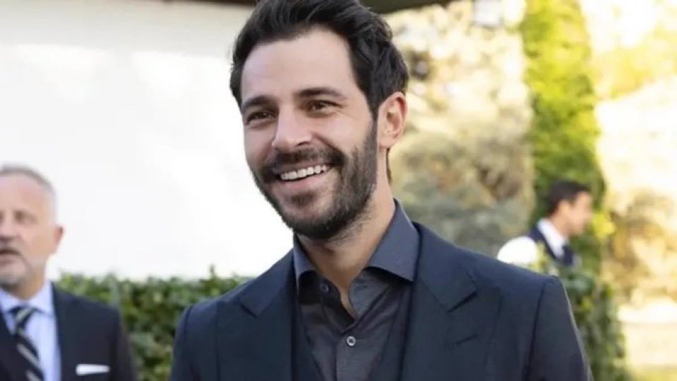 rojdaaltints_'s tweet image. SON DAKİKA | Uyuşturucu operasyonu: 3 tutuklama, ünlü isimlere adli kontrol

Yürütülen uyuşturucu soruşturması kapsamında Koray Serenli, Mustafa Tari, Onur Talay ve Sezgin Köysüren tutuklandı.

Fikret Orman, Burak Elmas, Hakan Sabancı, Kerim Sabancı, Didem Soydan ve Güzide Duran