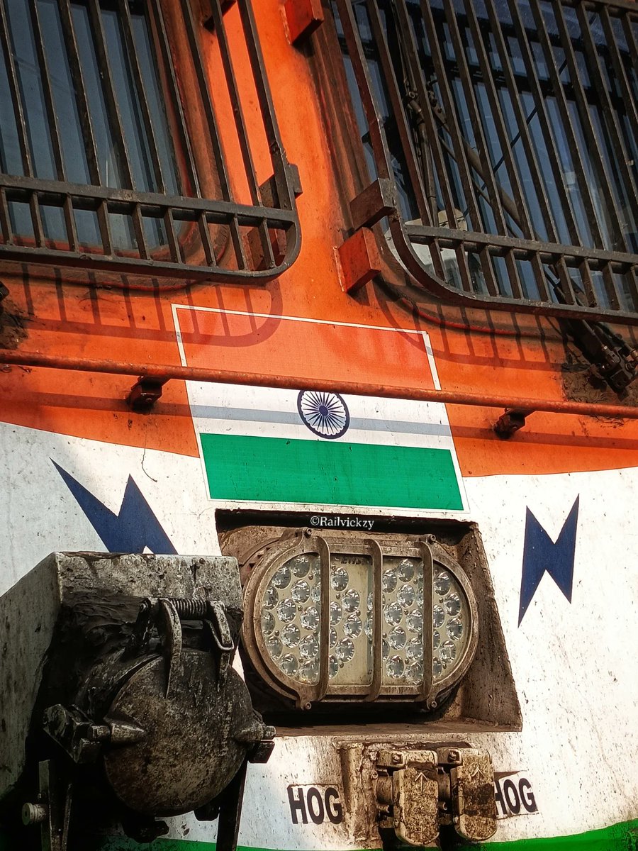 Railvickzy Official tweet media