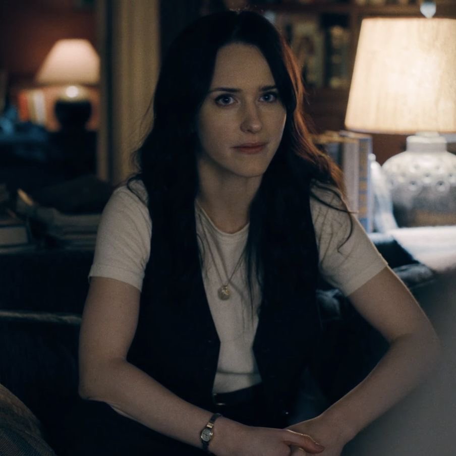 julia. 𝜗𝜚 tweet media