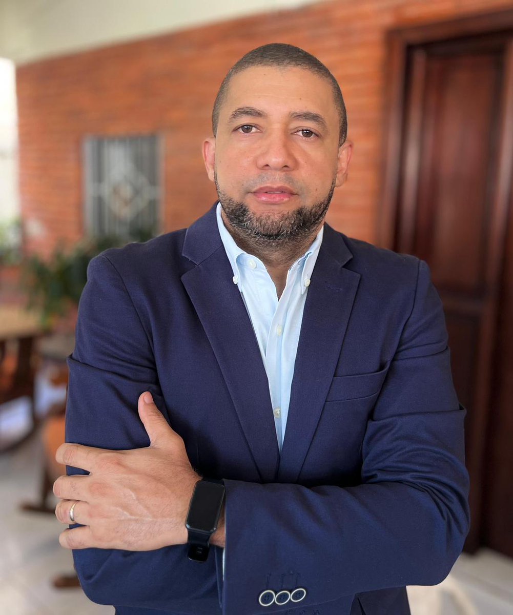 Yan Carlos Martínez Segura tweet media