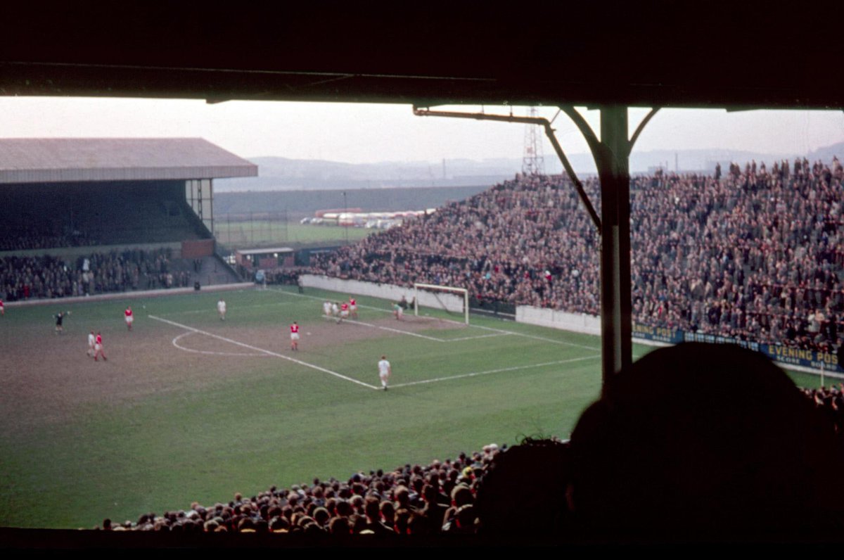 Billy Morris, Leeds Books tweet media