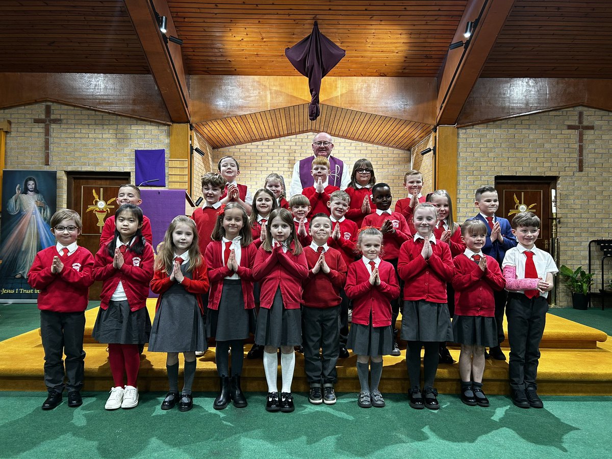 Mrs Farrell DHT CCPS tweet media