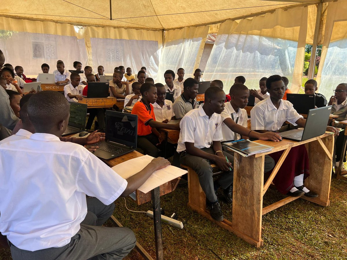 The Nile Explorer Bus 6.0 tweet media