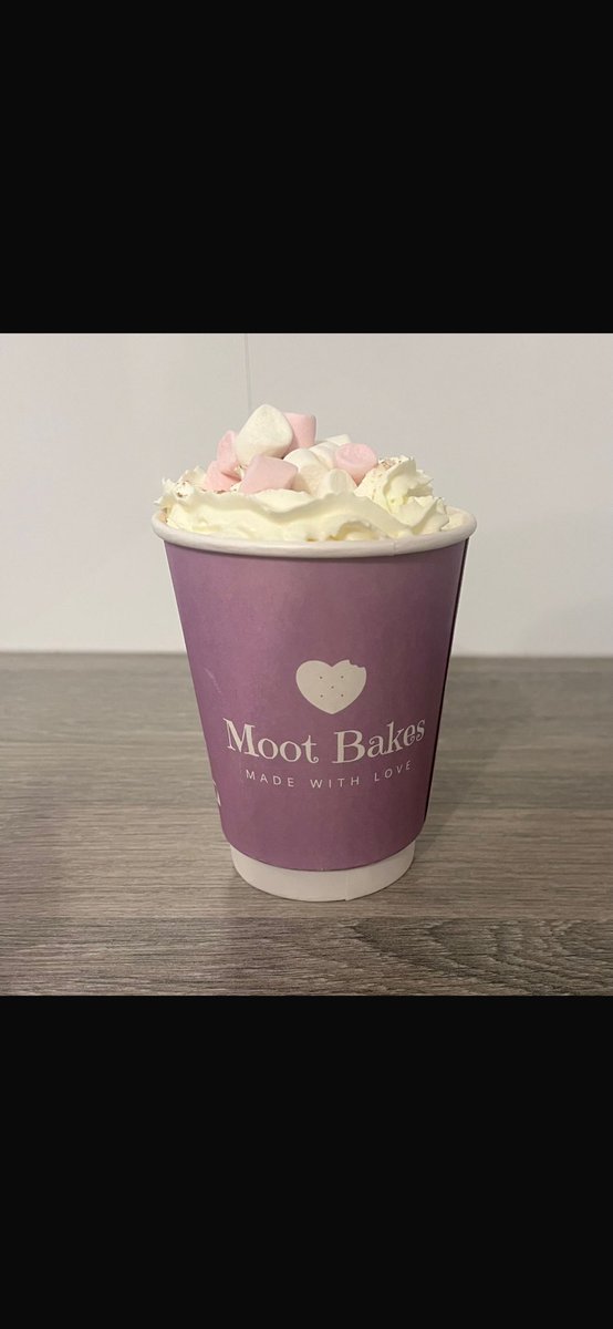 Moot Bakes tweet media
