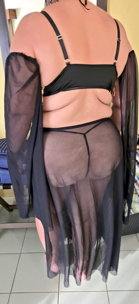 Slutty Ms B tweet media