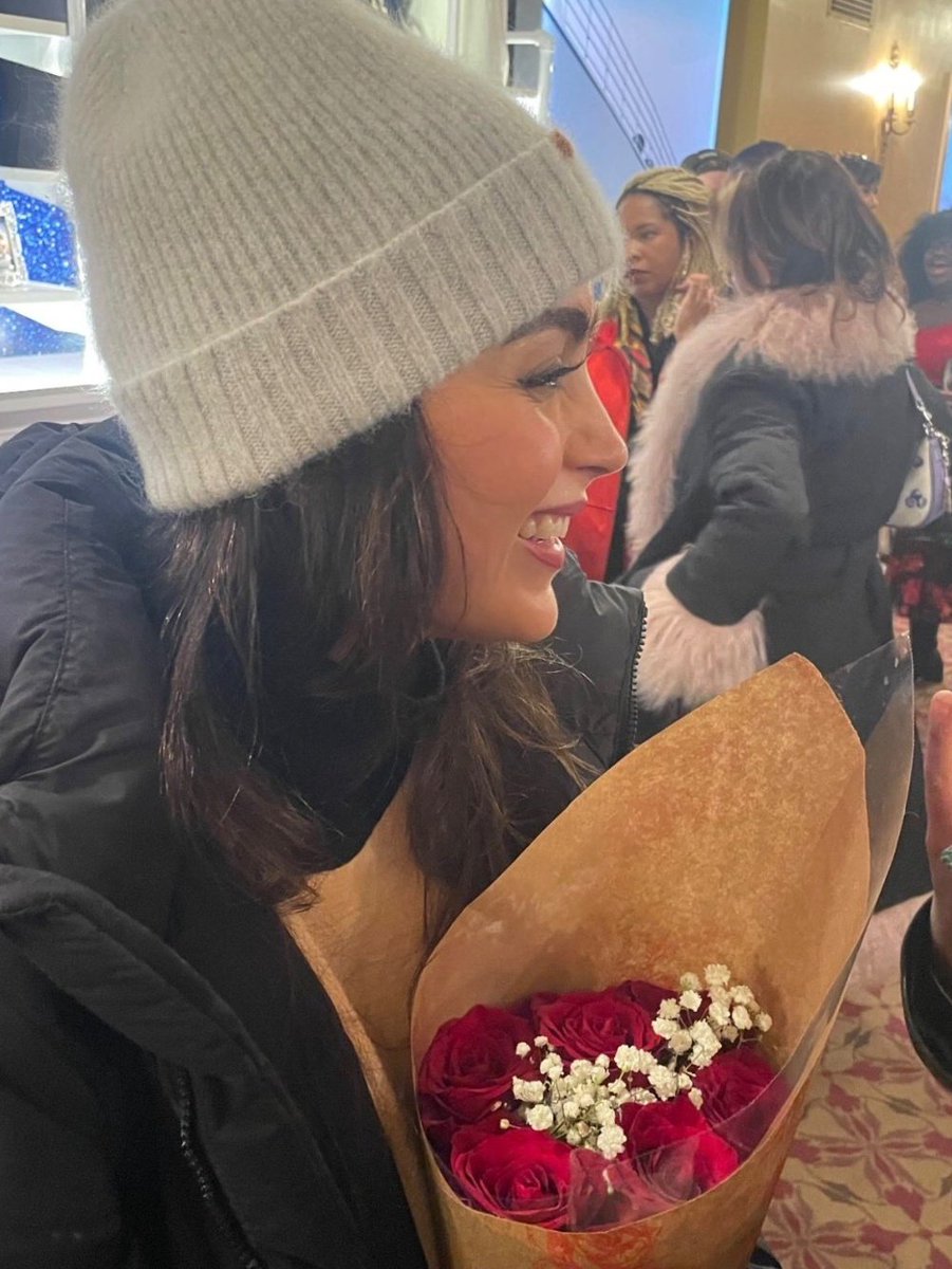 all the flowers for my broadway girl <3