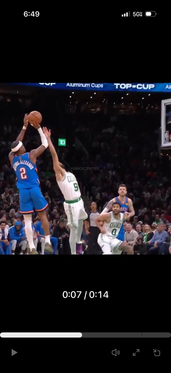 samantha tweet media