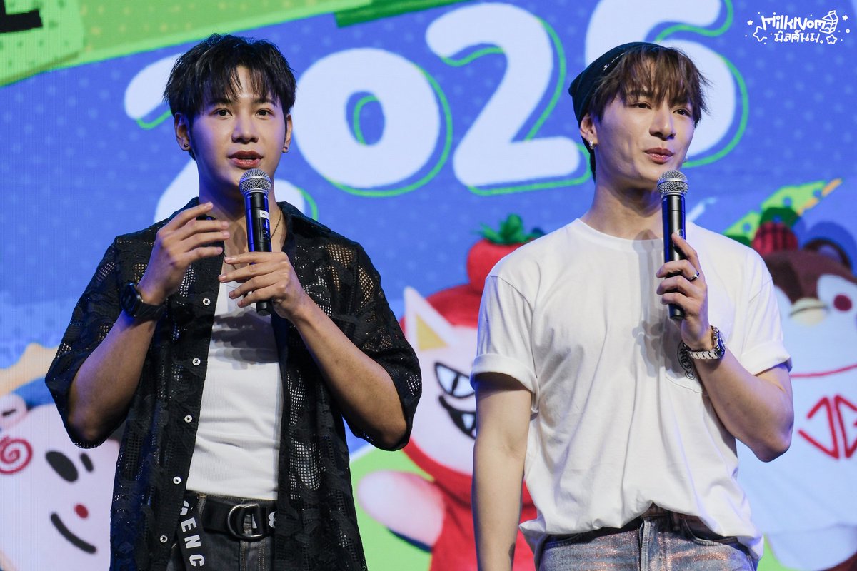 MilkNom🌨 tweet media