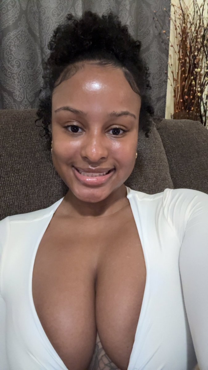 LightheartedLibra tweet media