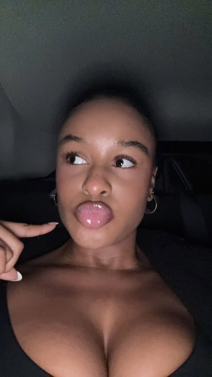 LightheartedLibra tweet media