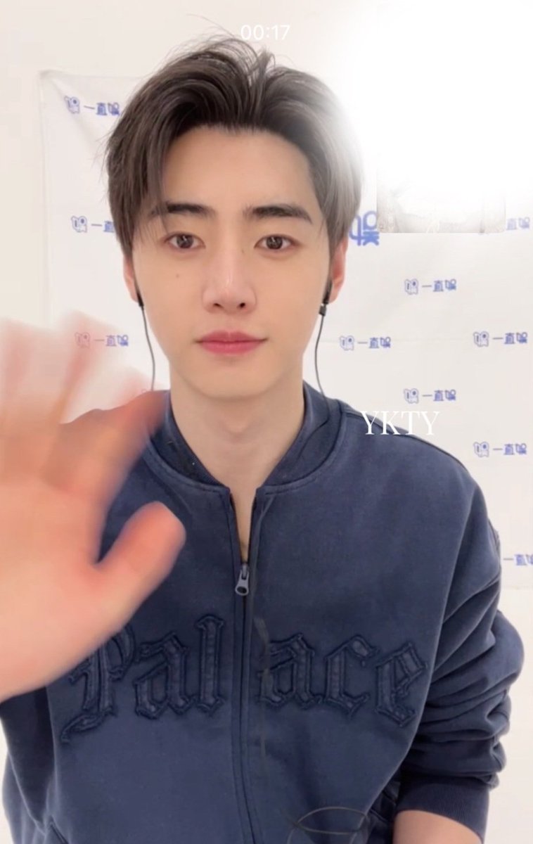 ❄️얼음별 tweet media