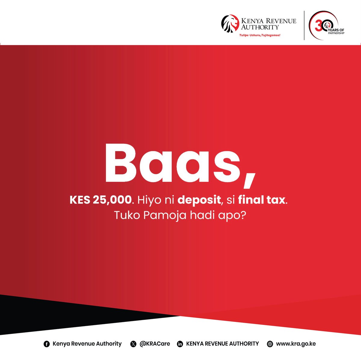 KRACare's tweet photo. Class in session! Leo tunafanya hesabu ya Withholding Tax. https://t.co/mdEmeHcLdA