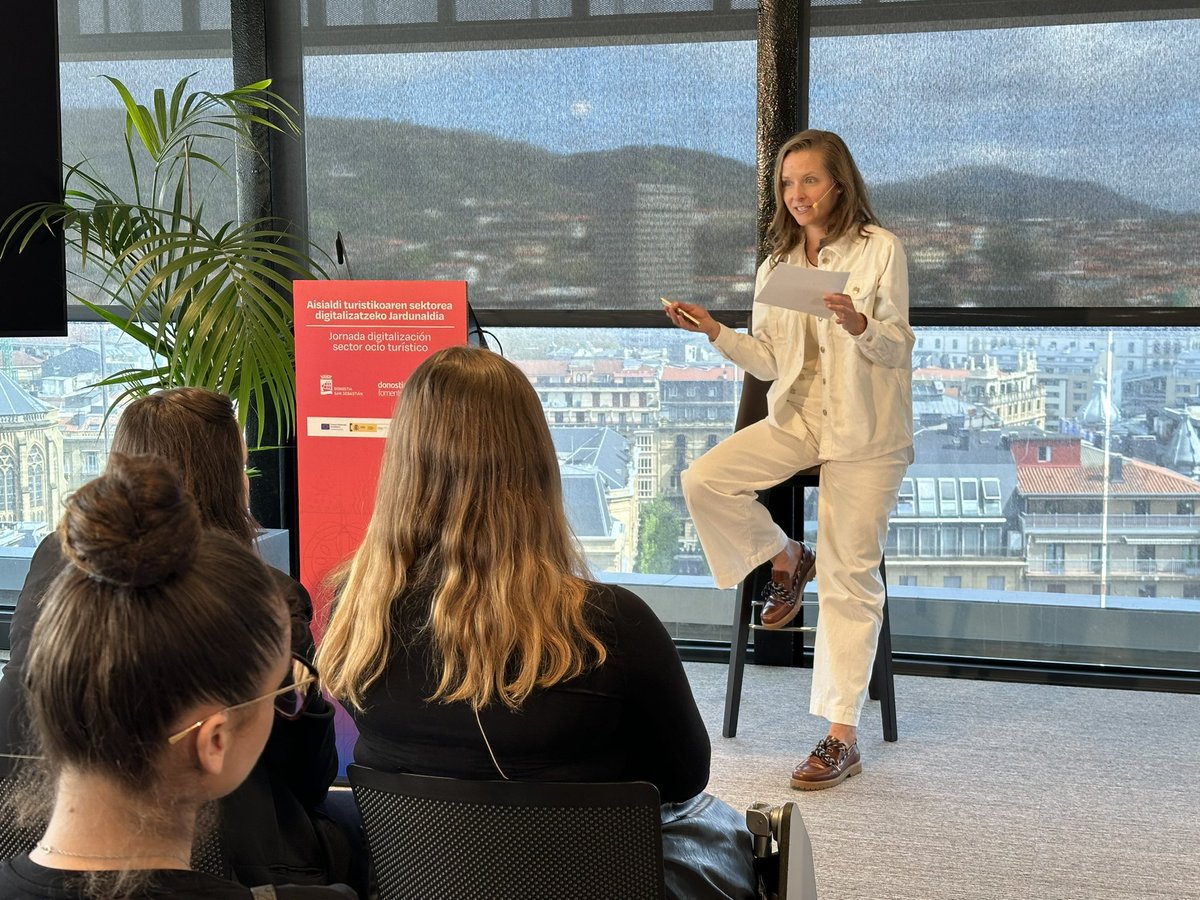 Donostia Sustapena - Fomento San Sebastián tweet media