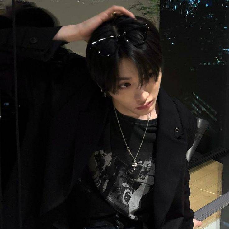 Base umum bisa follow @cornerfess tweet media