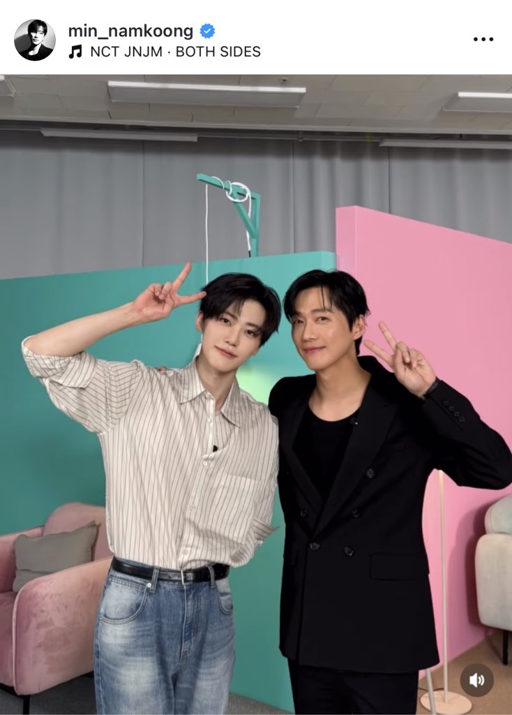 คุณนัมกุงมินมาลงรูปลงคลิปคู่กับแจมินแล้วววแถมใช้แผ่นเสียง NCT JNJM ด้วยย โฮรรรรรรรรรรร แฮปปี้้้้้ครับ😭