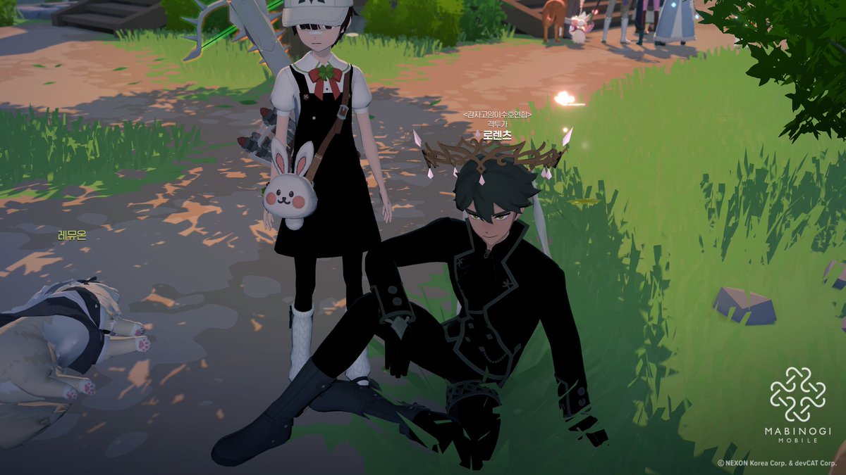 힐헤라 tweet media