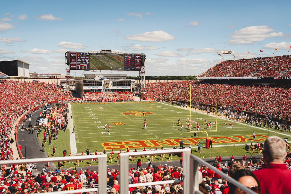 Coach Tyler Roehl tweet media